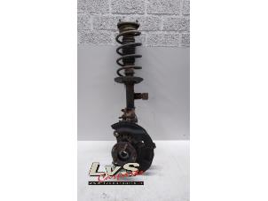 Gebruikte Mac Phersonpoot links-voor Mazda CX-5 I (KE,GH) 2.2 Skyactiv D 150 16V 4WD Prijs € 100,00 Margeregeling aangeboden door LvS Carparts