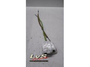 Gebruikte Deurslot Mechaniek 4Deurs rechts-voor Mazda CX-5 I (KE,GH) 2.2 Skyactiv D 150 16V 4WD Prijs € 29,00 Margeregeling aangeboden door LvS Carparts