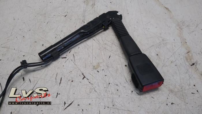 BMW 3-Série Tendeur de ceinture droit