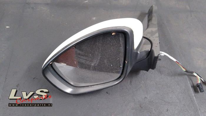 Peugeot 208 Rétroviseur extérieur gauche