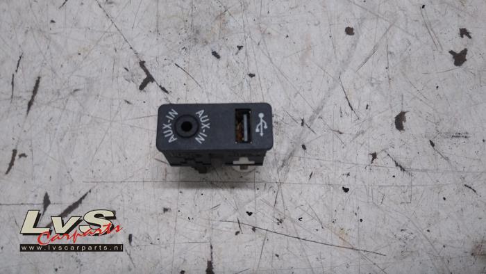 BMW 3-Série Connexion USB