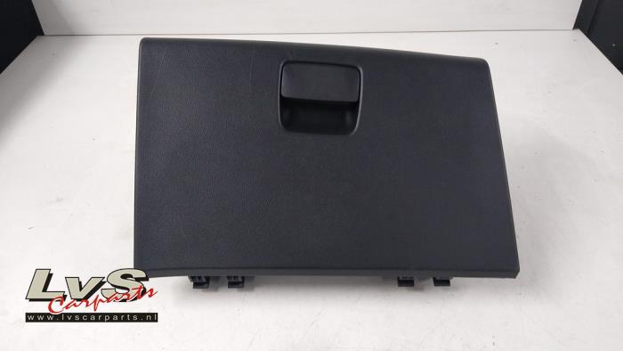Hyundai I10 Glovebox