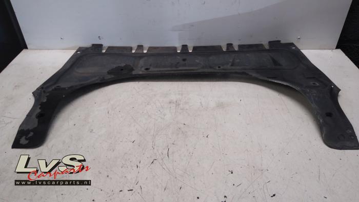 Volkswagen Polo Engine protection panel