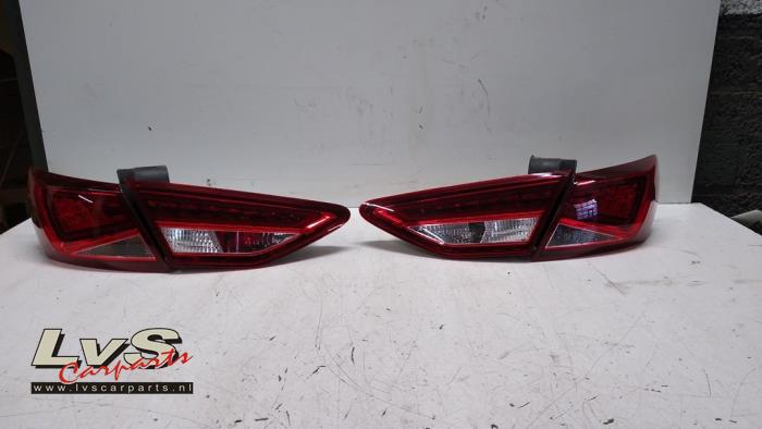 Seat Leon Achterlichtset links+rechts