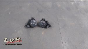 Gebruikte Radiobediening Stuur Mercedes GLK (204.7/9) 2.2 220 CDI 16V BlueEff.,BlueTEC 4-Matic Prijs € 45,00 Margeregeling aangeboden door LvS Carparts