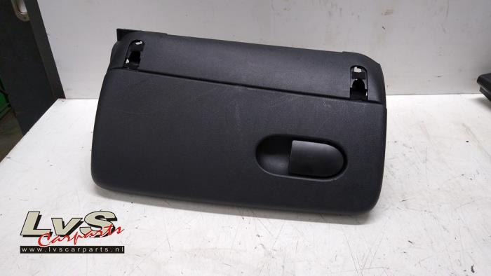 Mini Mini Glovebox