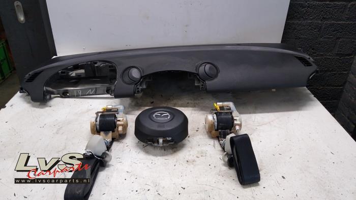 Mazda 2. Airbag set