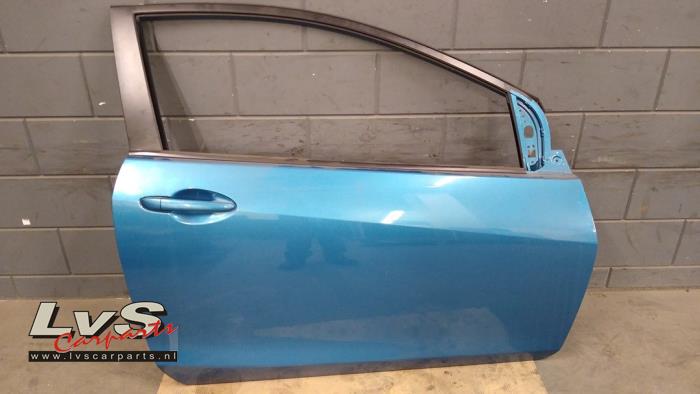 Mazda 2 Door 2-door, right