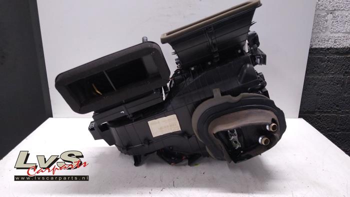 Fiat 500X Heater housing