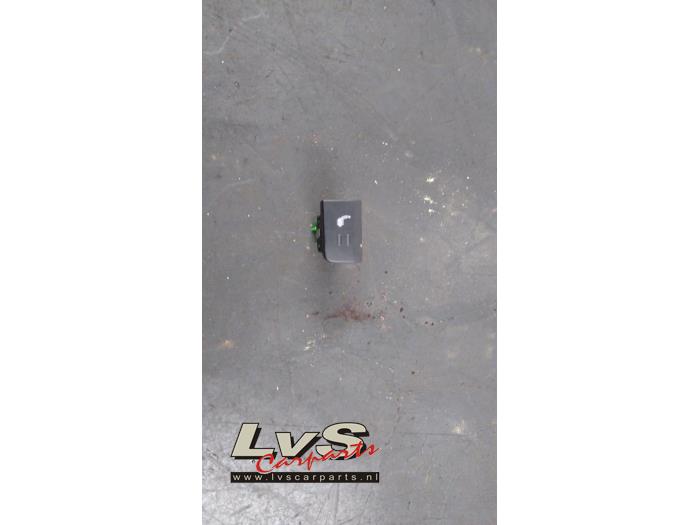 Volkswagen Polo Commutateur chauffage siège