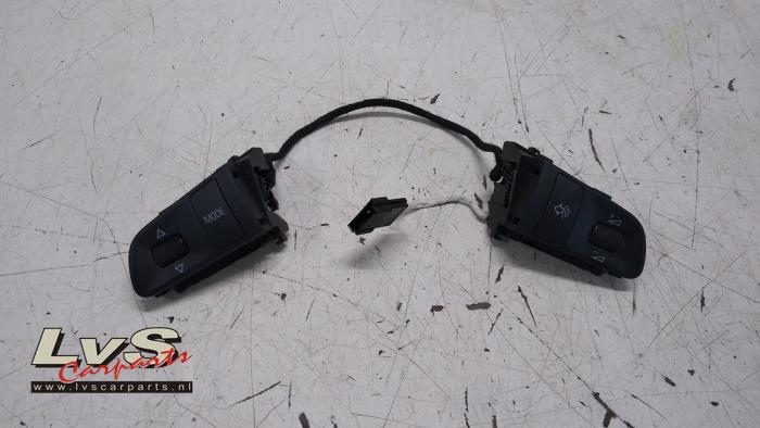 Audi Q7 Radiobedienung Lenkrad