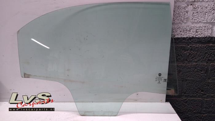 Fiat 500X Vitre portière 4portes arrière droite