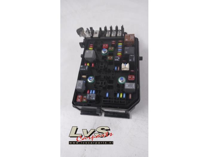 Opel Astra Zekeringkast