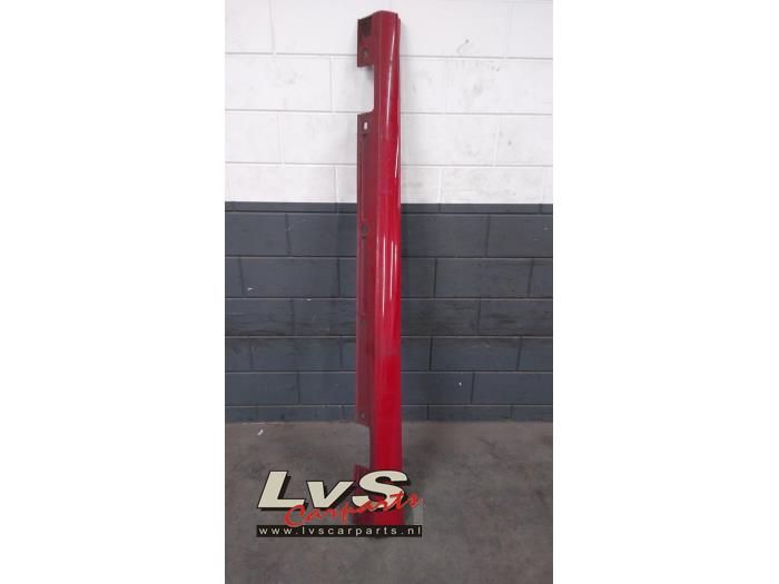 Mercedes A-Klasse Schwelle links