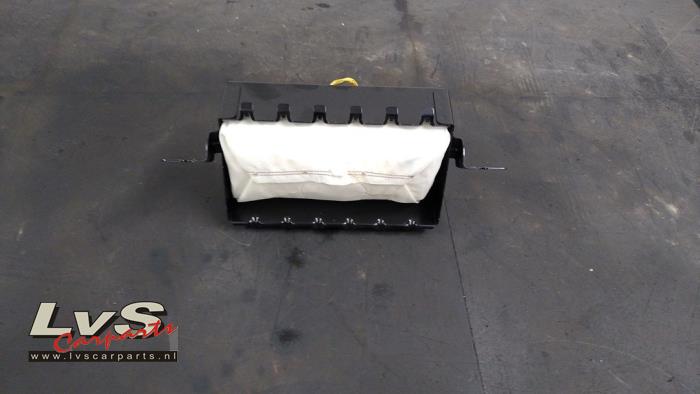 Kia Picanto Right airbag (dashboard)