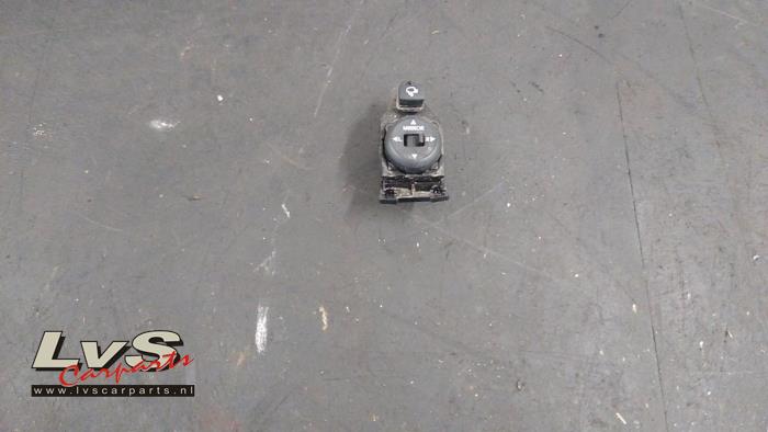 Kia Picanto Mirror switch