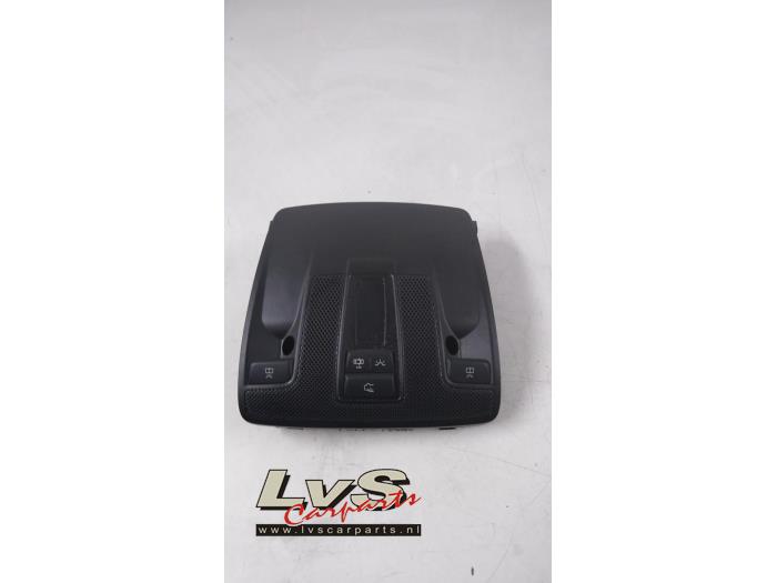 Mercedes A-Klasse Eclairage intérieur avant