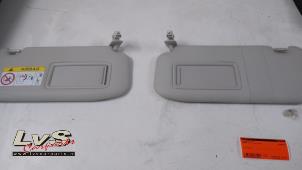 Gebruikte Zonneklep set Mazda CX-5 I (KE,GH) 2.2 Skyactiv D 150 16V 4WD Prijs € 35,00 Margeregeling aangeboden door LvS Carparts