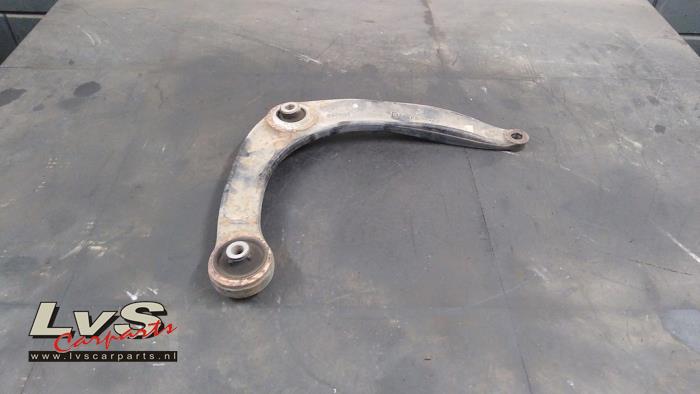 Peugeot Partner Bras de suspension avant droit