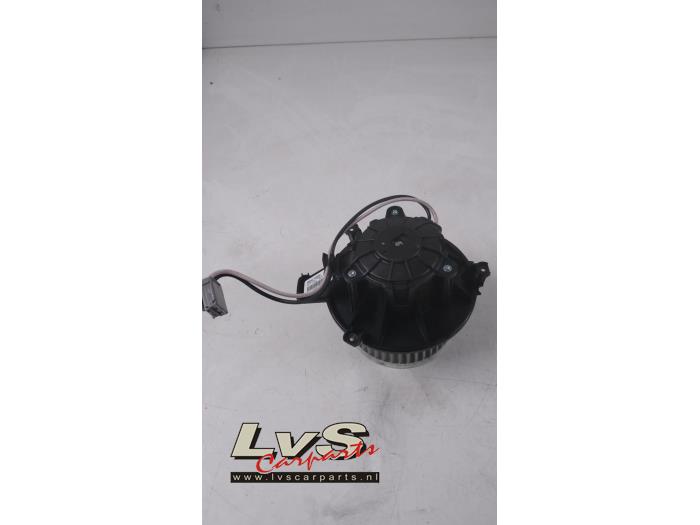 Opel Astra Heating and ventilation fan motor