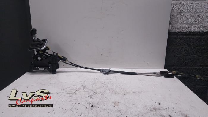 Ford Focus Gear-change mechanism