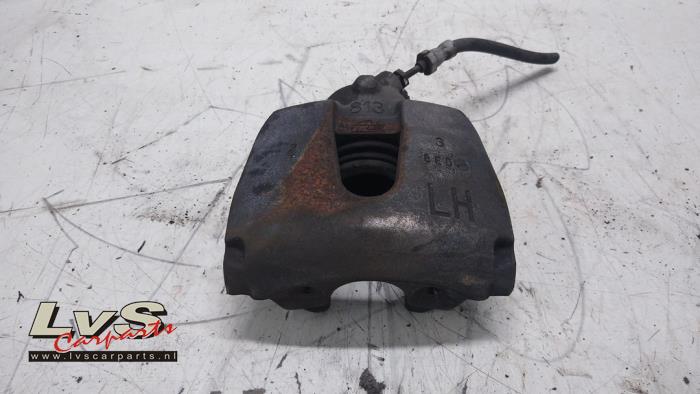 Ford Focus Remklauw (Tang) links-voor