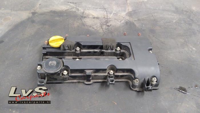 Opel Adam Ventildeckel