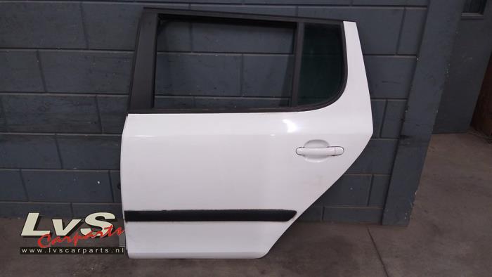 Skoda Fabia Rear door 4-door, left