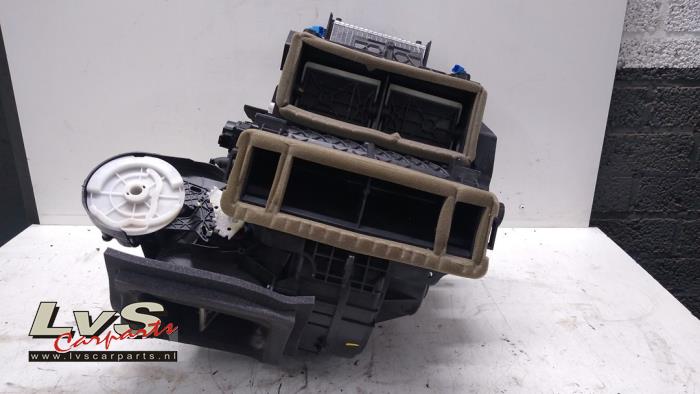 Ford Focus Heater housing