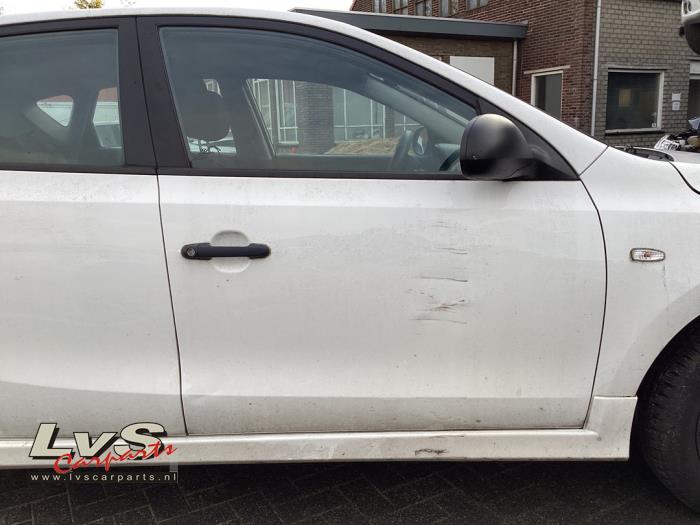 Hyundai I30 Front door 4-door, right