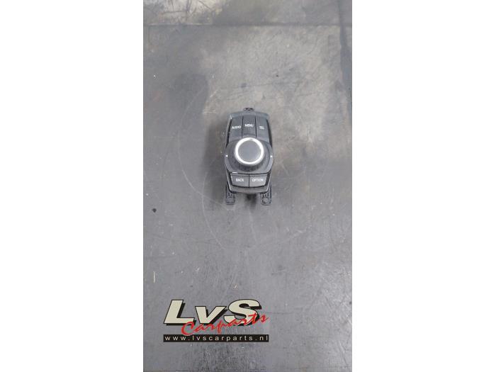 BMW 1-Serie I-Drive knob