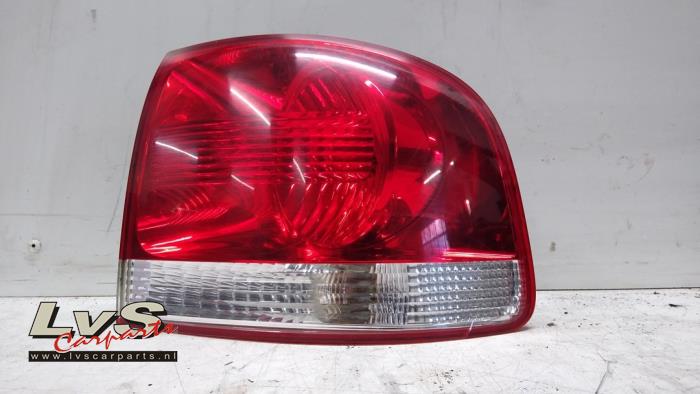 Volkswagen Touareg Taillight, right