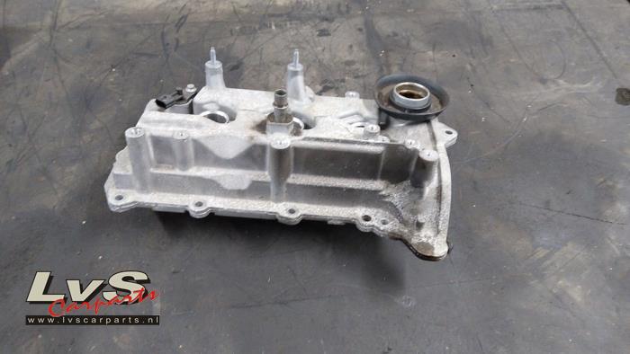 Dacia Sandero Rocker cover