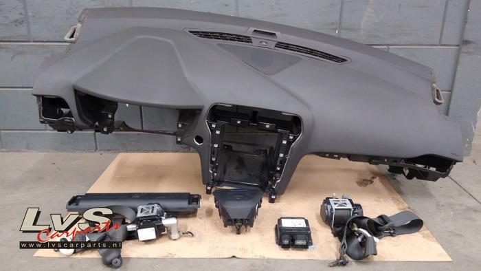 Ford Mondeo Airbag set + dashboard
