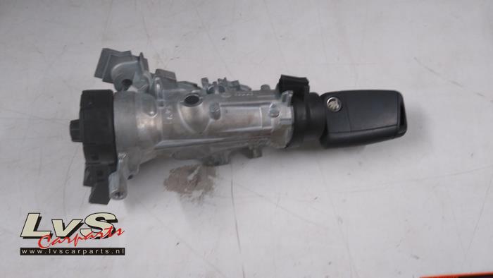 Skoda Fabia Zündschloss+Schlüssel