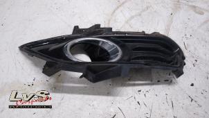 Gebruikte Afdekplaat mistlamp links Ford Mondeo V Wagon 2.0 TDCi 180 16V Prijs € 45,00 Margeregeling aangeboden door LvS Carparts