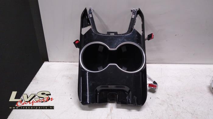 Ford Mondeo Porte-gobelet