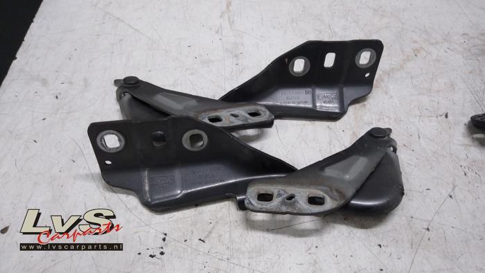 Ford Mondeo Motorhaube Scharnier