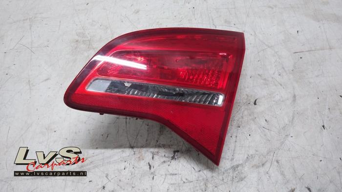 Opel Meriva Feu arrière droit