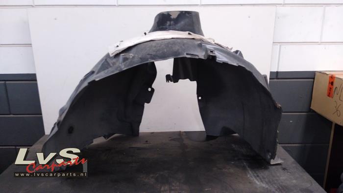 DS Automobiles DS7 Crossback Wheel arch liner