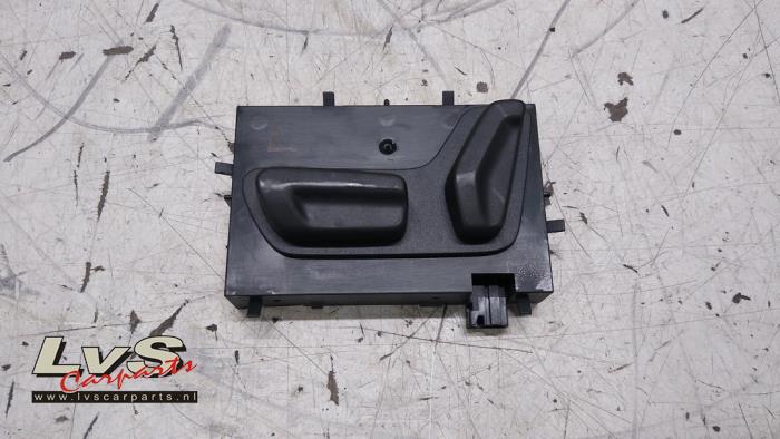 DS Automobiles DS7 Crossback Commutateur réglage siège