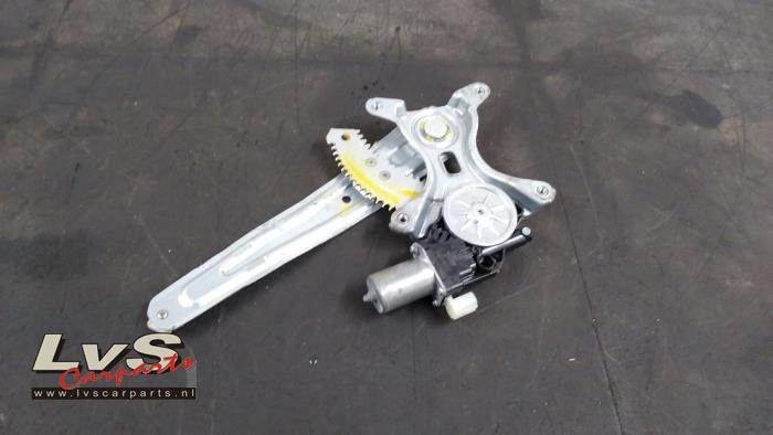 Suzuki SX-4 Fenstermechanik 4-türig links hinten
