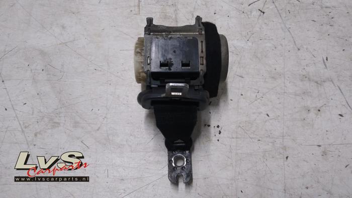 Audi A4 Ceinture de sécurité arrière droite