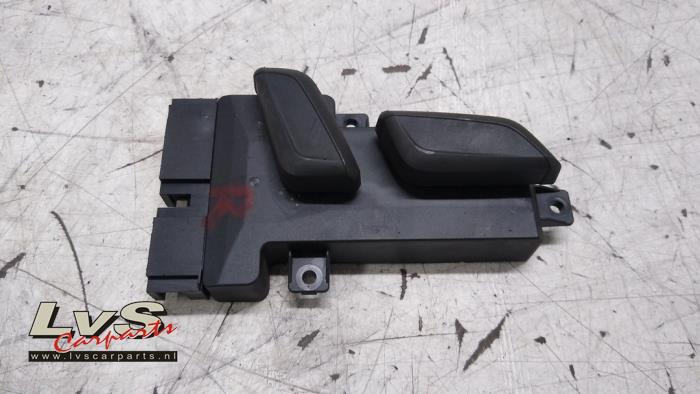 Audi A4 Commutateur réglage siège