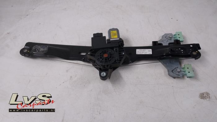 Nissan Qashqai Fenstermechanik 4-türig links vorne
