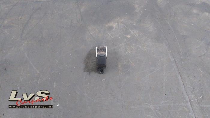 Suzuki SX-4 Electric window switch