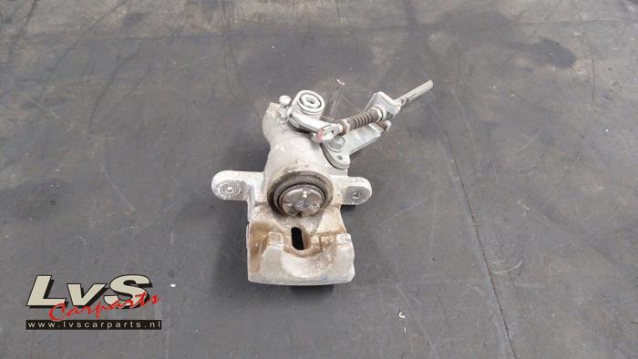 Suzuki SX-4 Bremszange links hinten