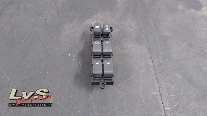 Suzuki SX-4 Electric window switch