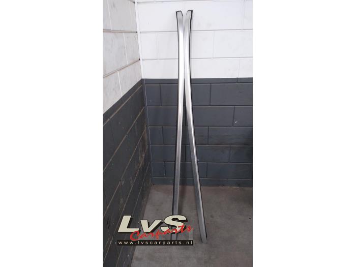 Suzuki SX-4 Dachreling Set