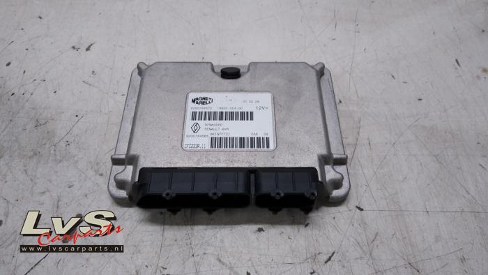 Renault Twingo Ordinateur réservoir automatique